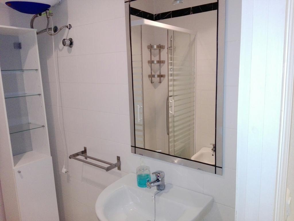 Centrico Con Patio Privado Sevilha